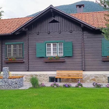 Family Home Weissensee Greifenburg Exterior photo